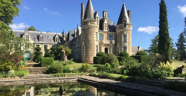 9 et 10mai fete des plantes au chateau du pin 49